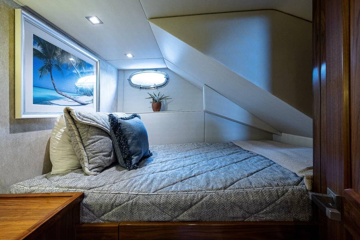 2017 Viking 75 Motoryacht "MIRAGE" photo 27