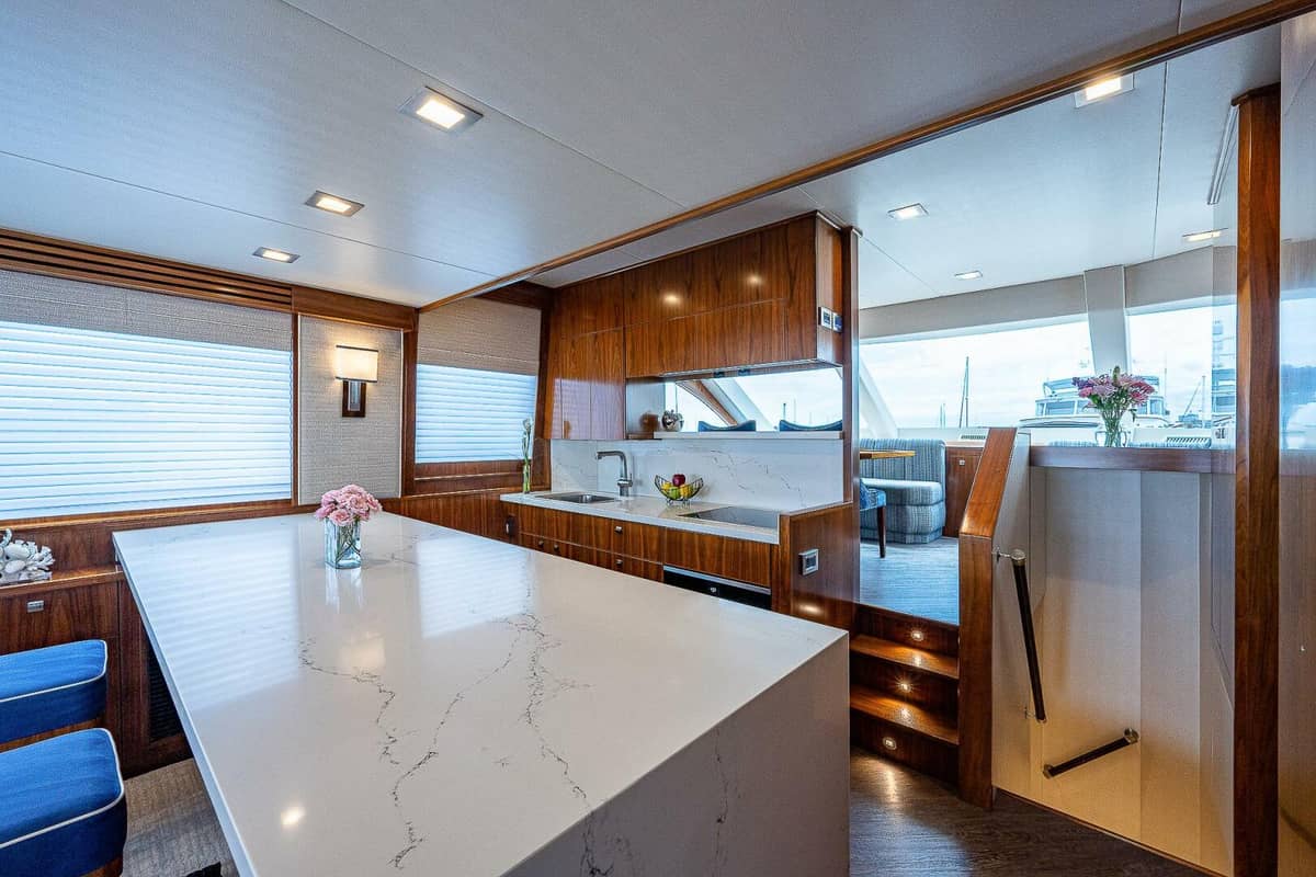 2017 Viking 75 Motoryacht "MIRAGE" photo 6