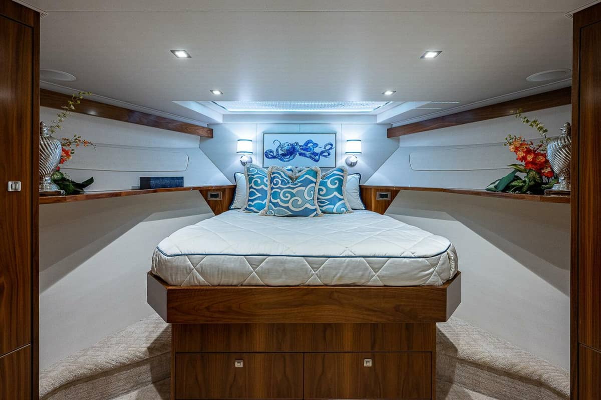 2017 Viking 75 Motoryacht "MIRAGE" photo 20