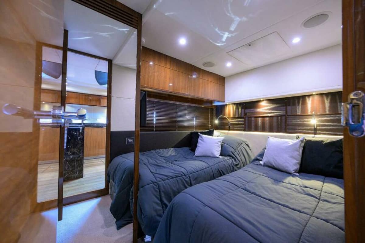 2013 Princess V72 Express Yacht "POLICY LIMITS" photo 52