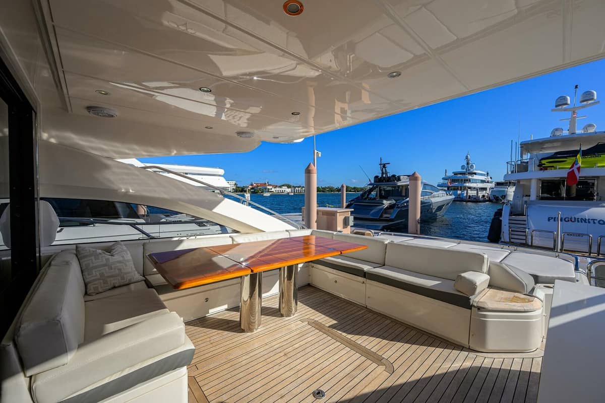 2013 Princess V72 Express Yacht "POLICY LIMITS" photo 3