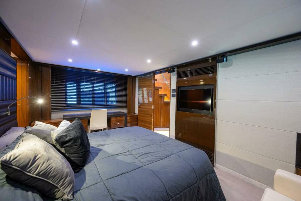 2013 Princess V72 Express Yacht "POLICY LIMITS" photo 38