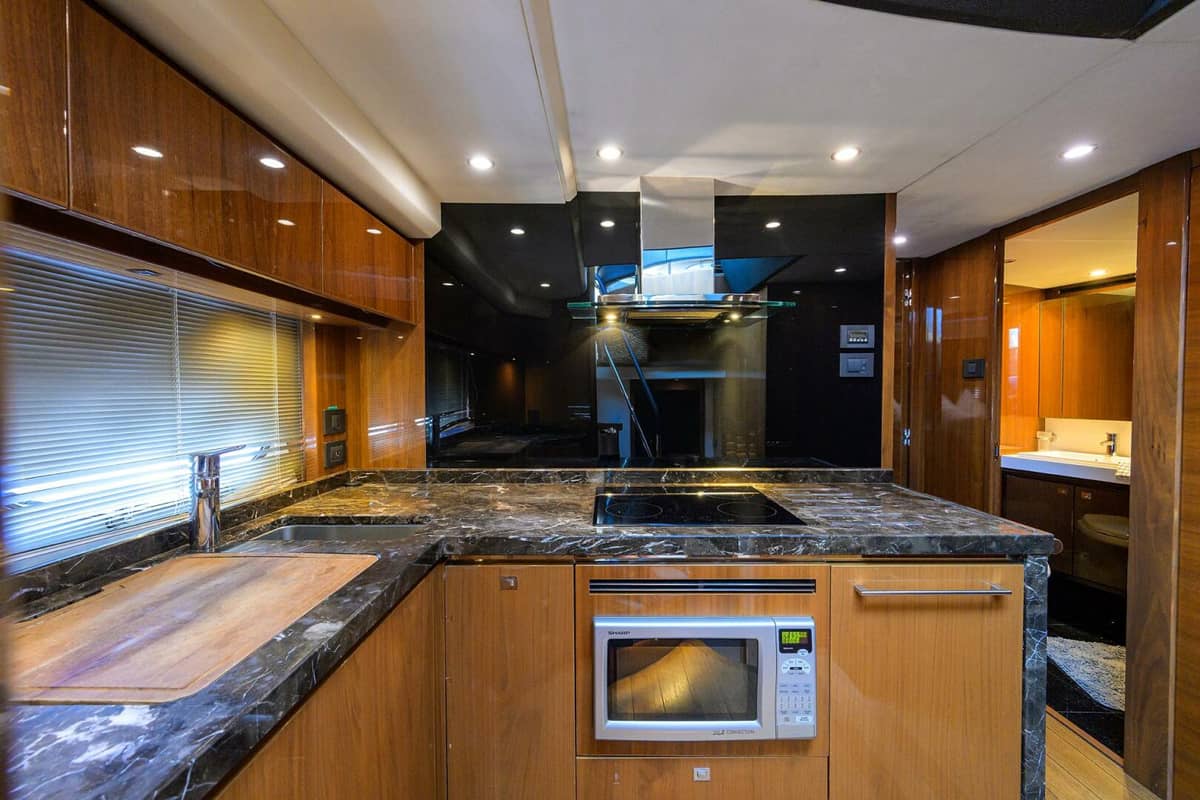 2013 Princess V72 Express Yacht "POLICY LIMITS" photo 41