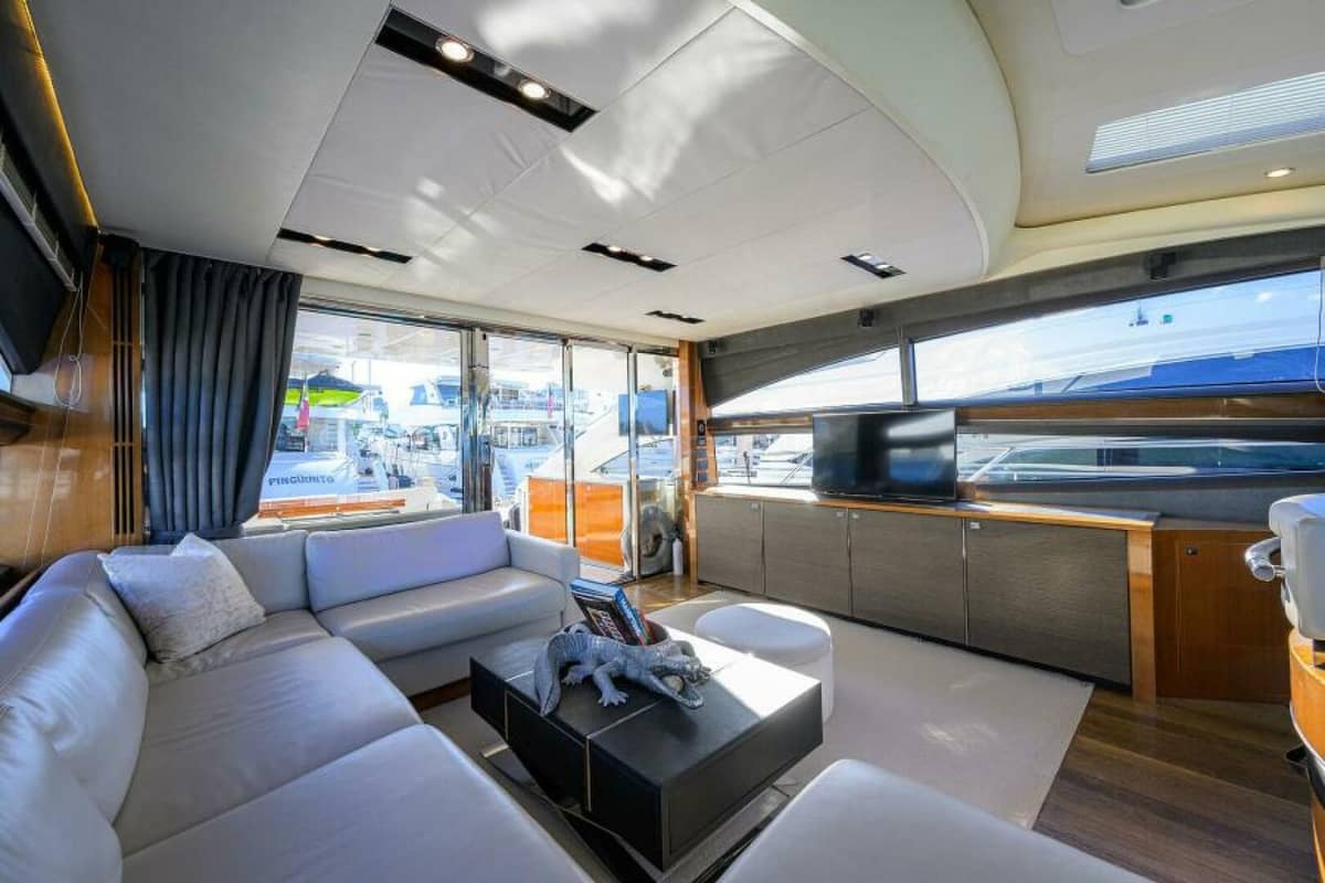 2013 Princess V72 Express Yacht "POLICY LIMITS" photo 20