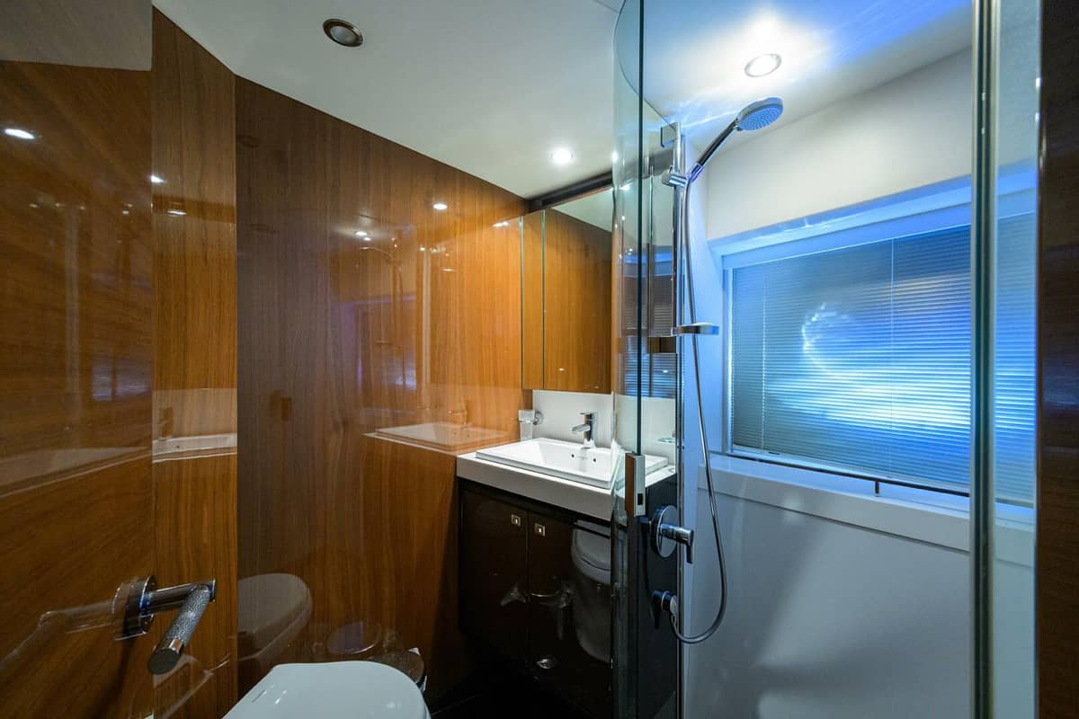 2013 Princess V72 Express Yacht "POLICY LIMITS" photo 69