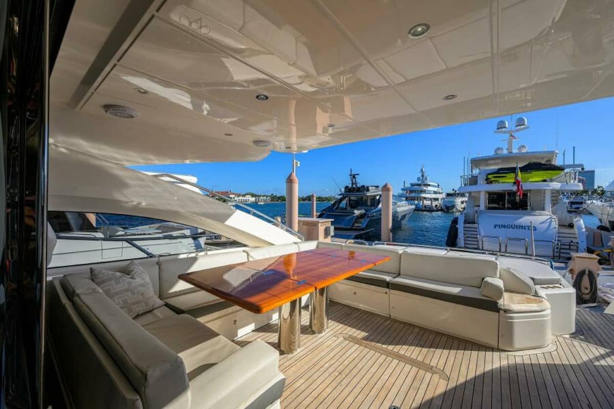 2013 Princess V72 Express Yacht "POLICY LIMITS" photo 10