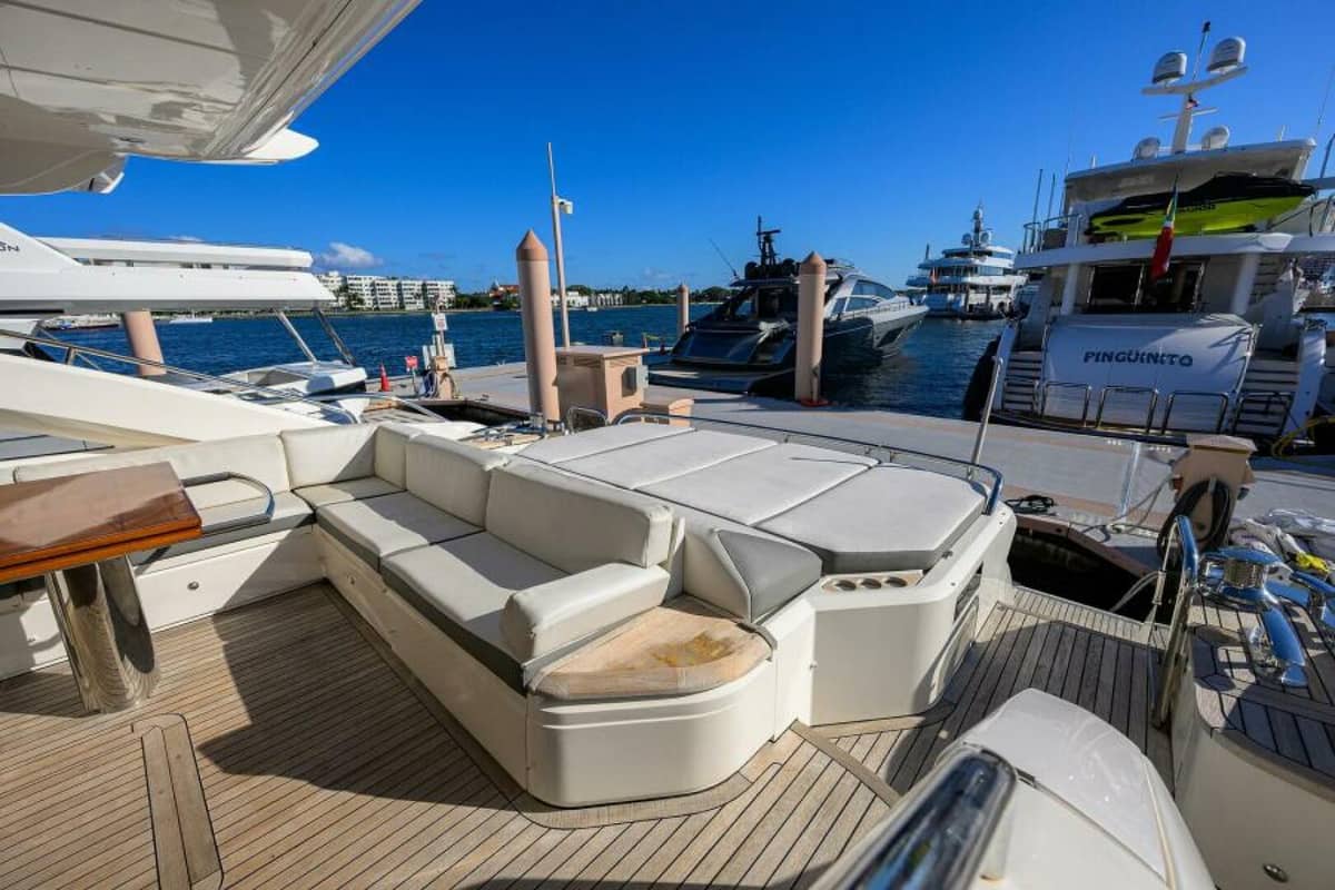 2013 Princess V72 Express Yacht "POLICY LIMITS" photo 12