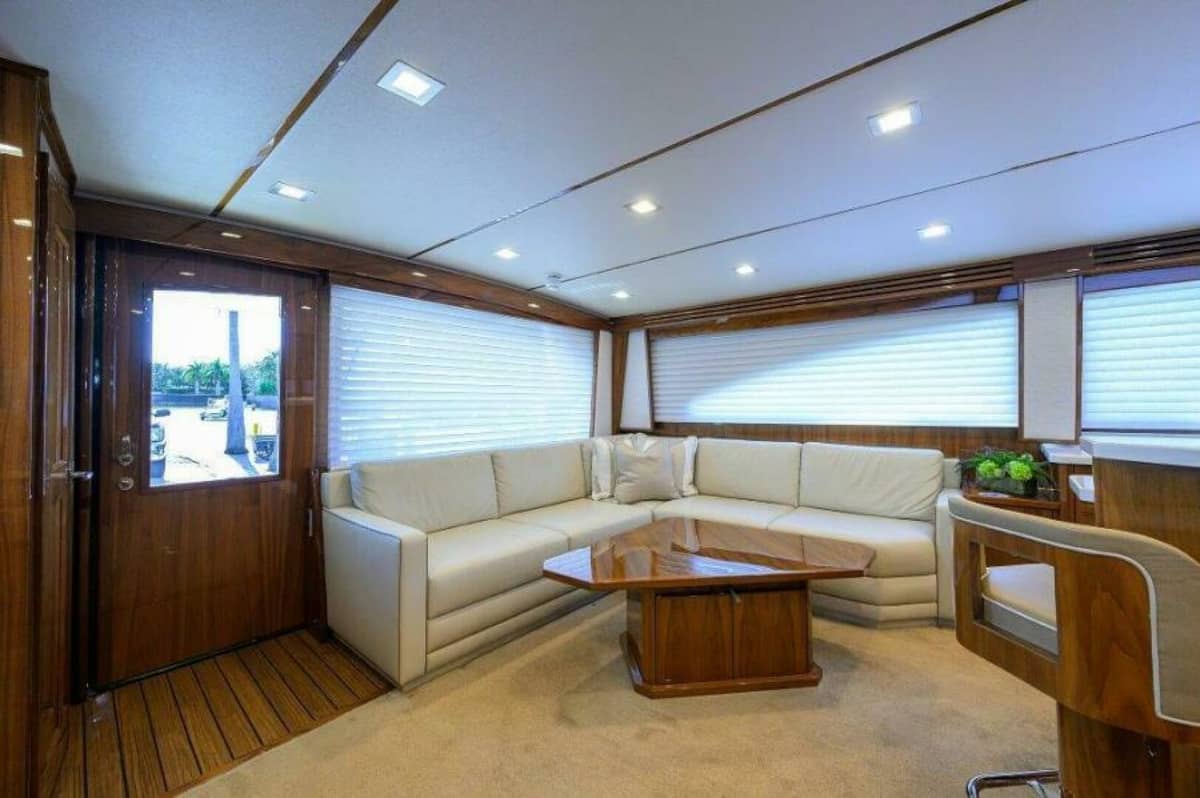 2020 Viking 72 Convertible "Knot Again" photo 4