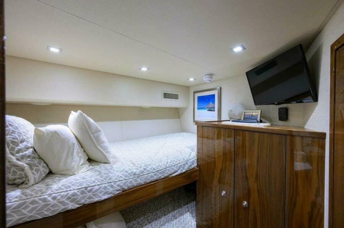 2020 Viking 72 Convertible "Knot Again" photo 21