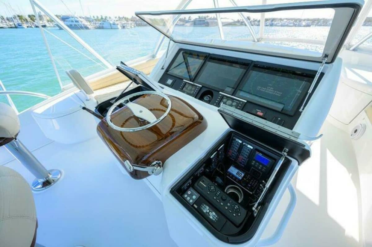 2020 Viking 72 Convertible "Knot Again" photo 33