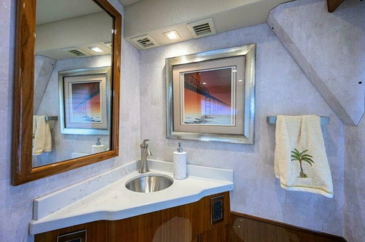 2020 Viking 72 Convertible "Knot Again" photo 12