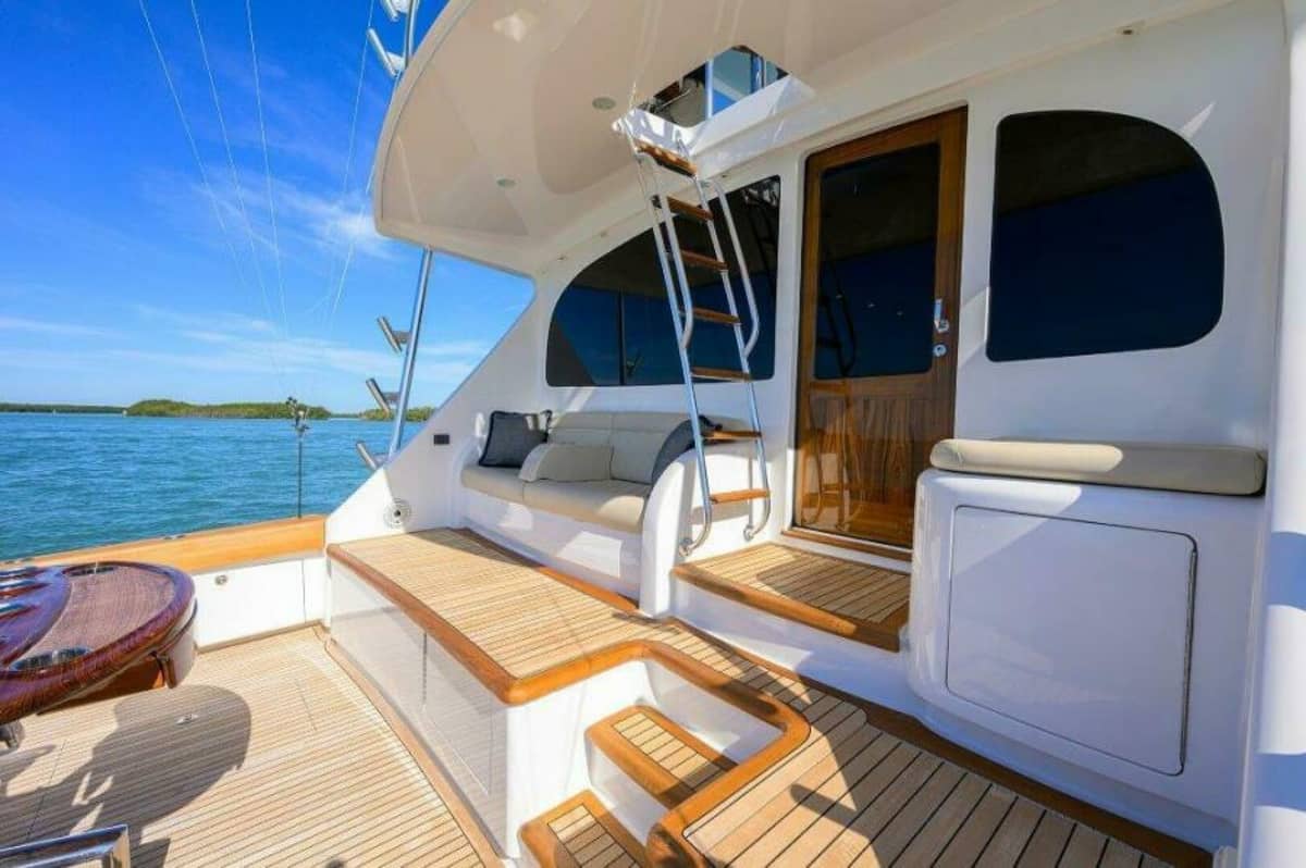 2020 Viking 72 Convertible "Knot Again" photo 31