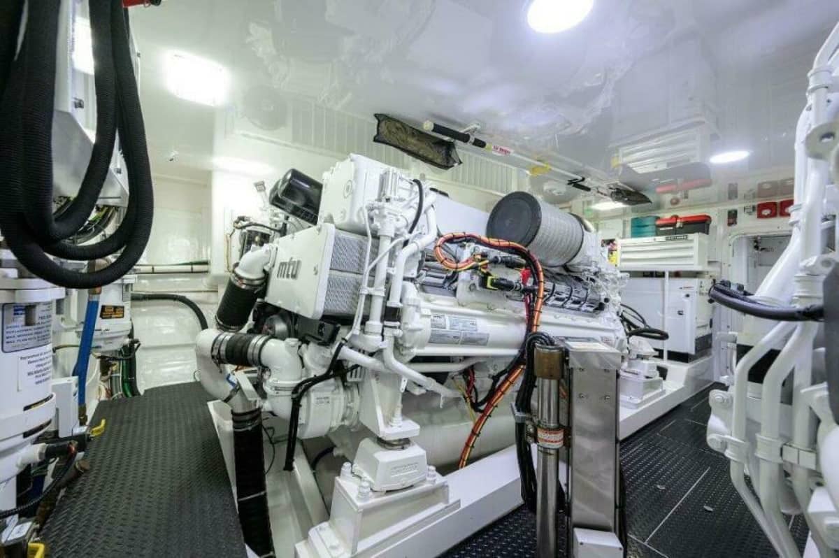 2020 Viking 72 Convertible "Knot Again" photo 49