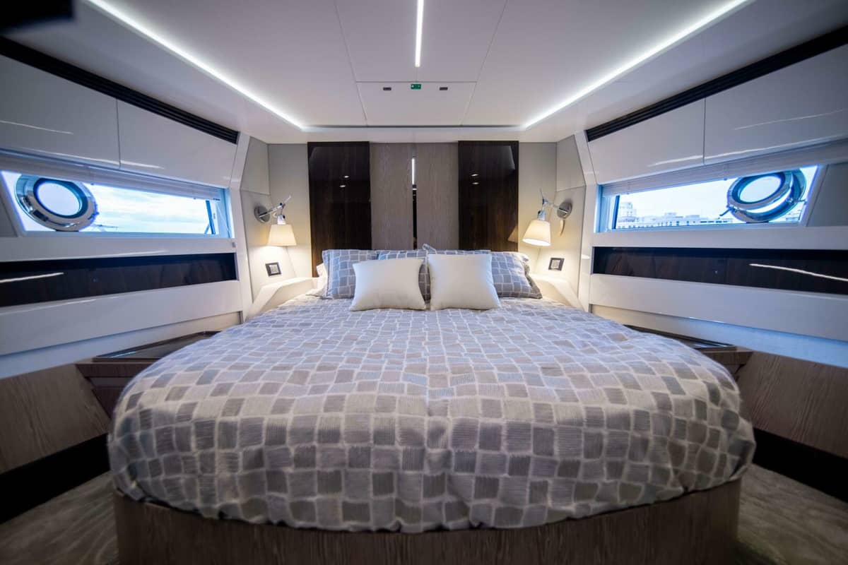 2019 Azimut S7 "Triple Play" photo 34