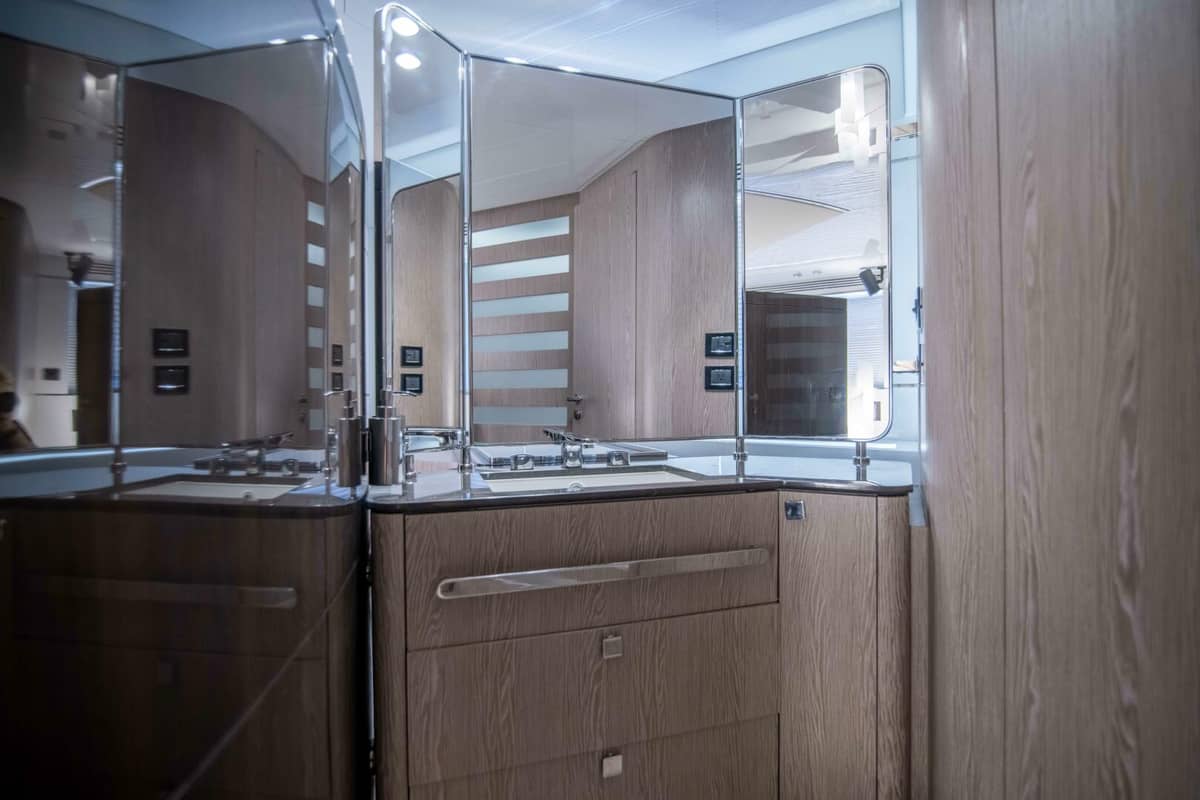 2019 Azimut S7 "Triple Play" photo 28