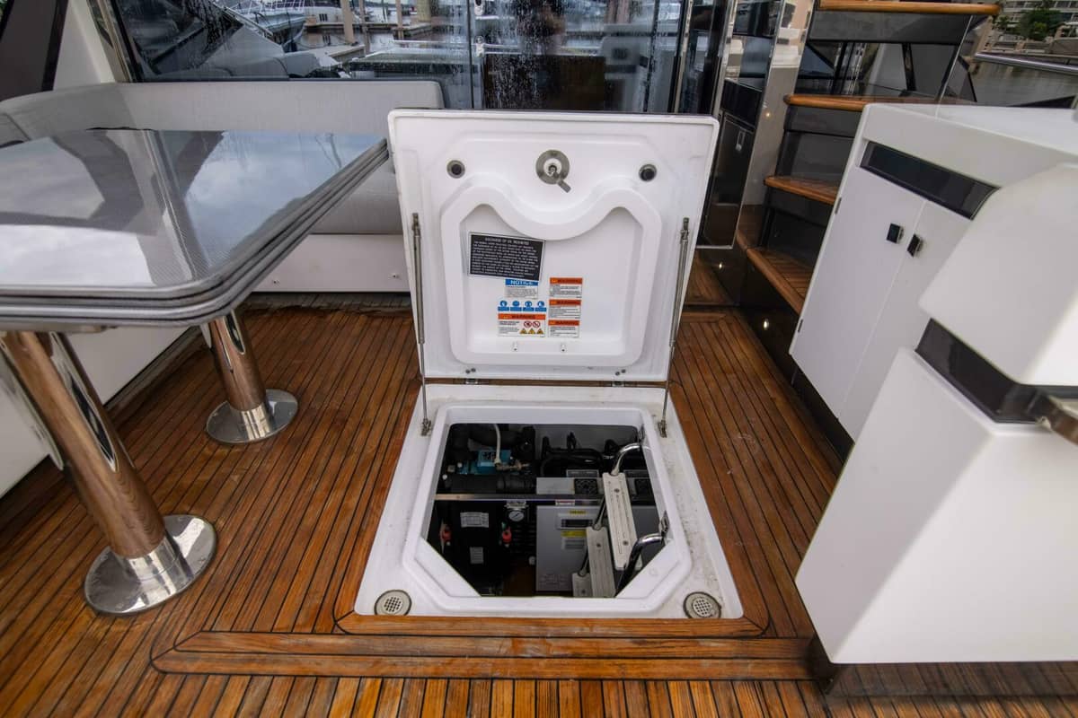 2019 Azimut S7 "Triple Play" photo 57