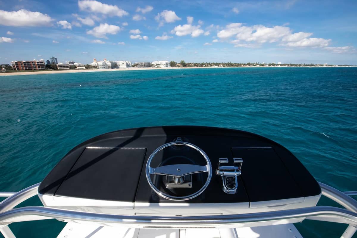 2015 Viking 70 Convertible "Pipe Dreamer" photo 21