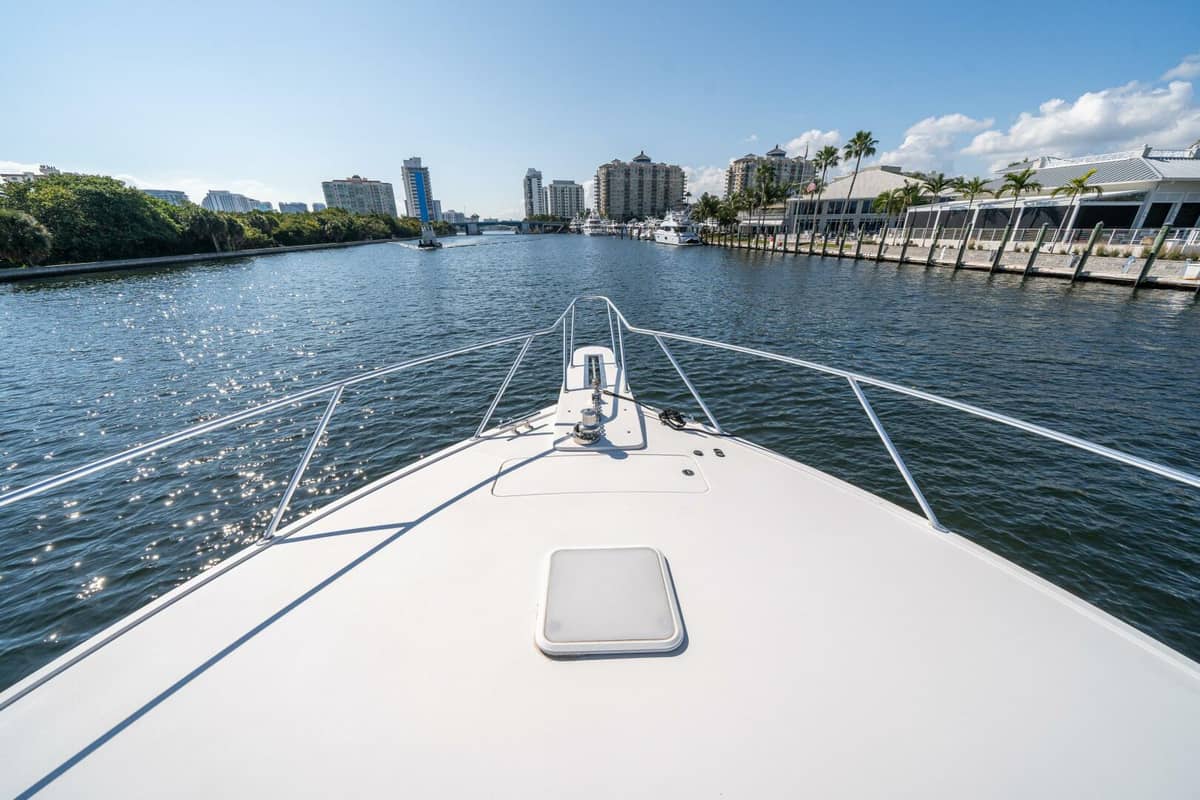 2006 Viking 68 Convertible "RUNNING OVER" photo 63