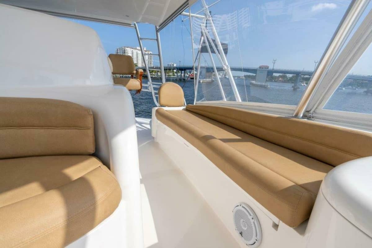 2015 Viking 66 Convertible "No Collars" photo 26