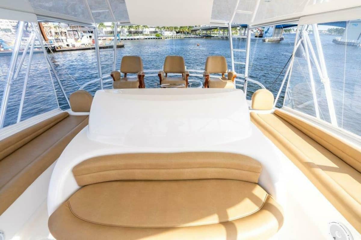 2015 Viking 66 Convertible "No Collars" photo 20