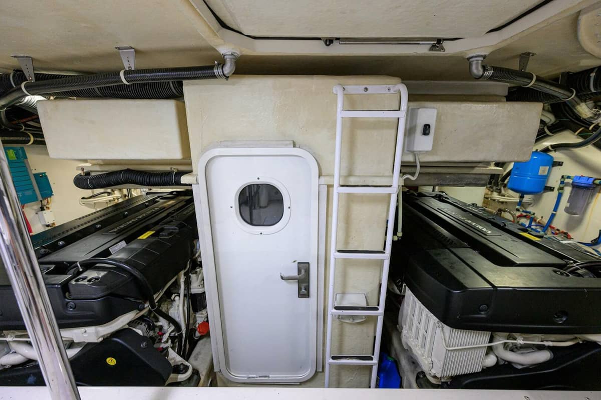 2016 Marquis 660 Sport Yacht "ANDIAMO" photo 46