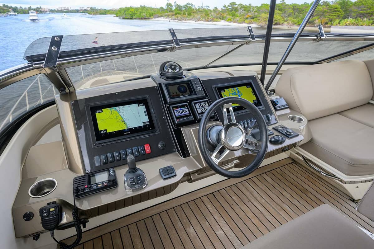 2016 Marquis 660 Sport Yacht "ANDIAMO" photo 32