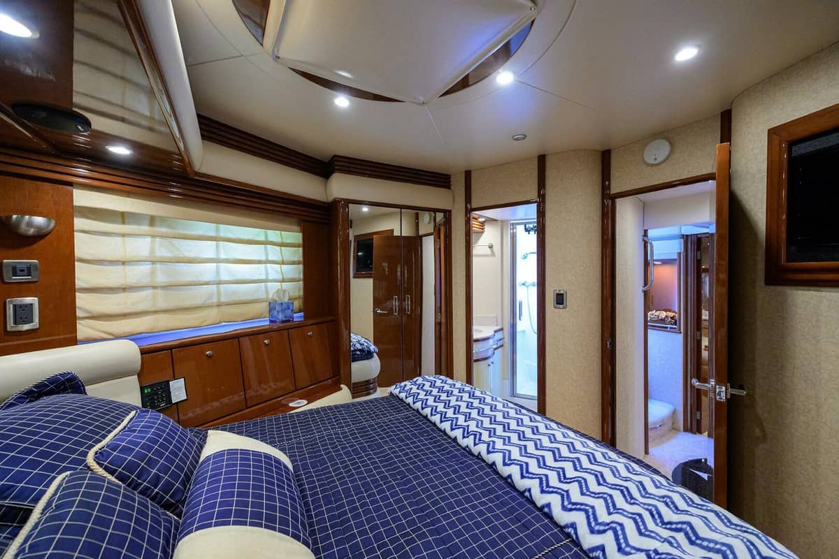 2005 Marquis 65 Motor Yacht "Vol Aboard" photo 26