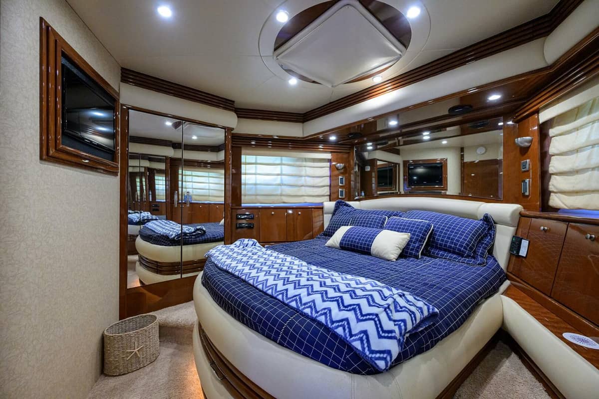 2005 Marquis 65 Motor Yacht "Vol Aboard" photo 25