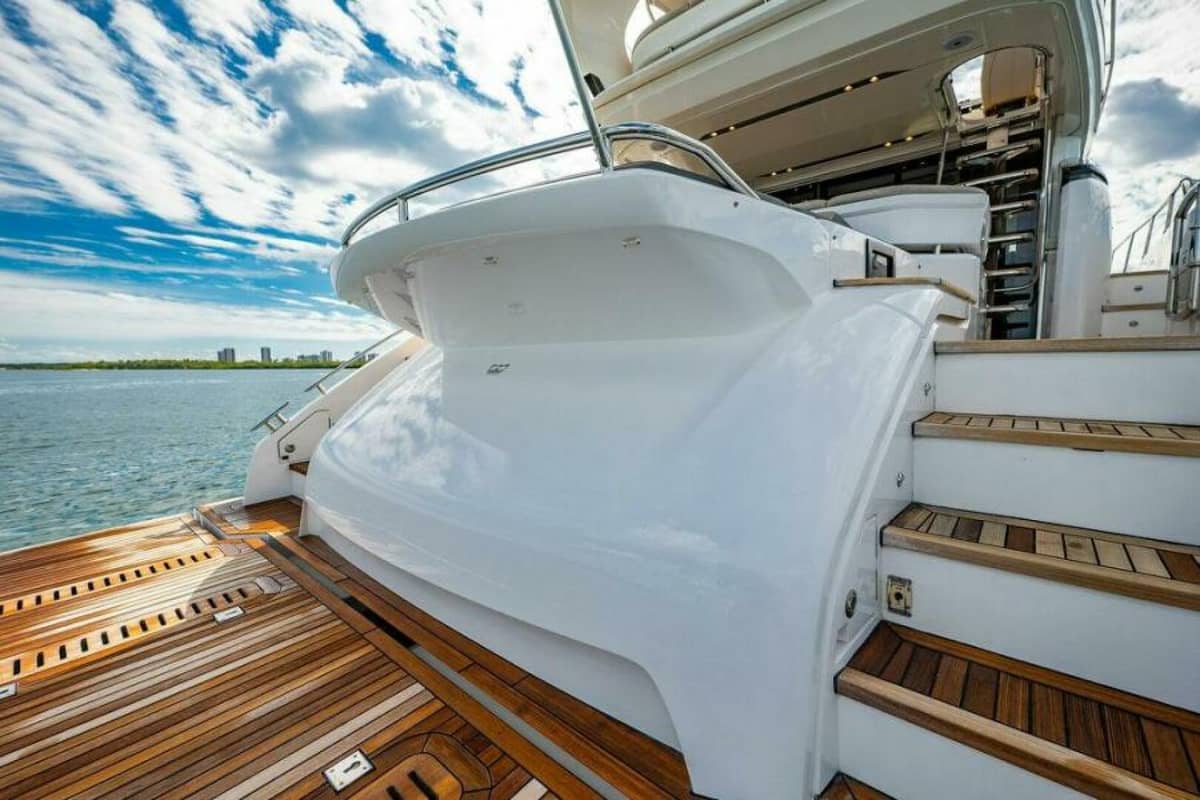 2016 Princess S65 photo 26