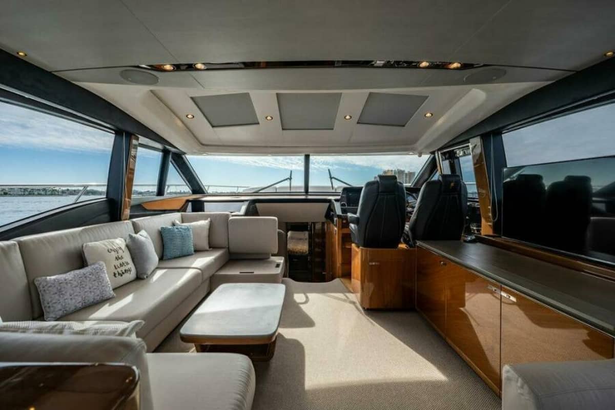 2016 Princess S65 photo 5