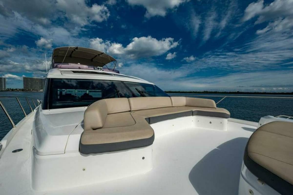 2016 Princess S65 photo 30