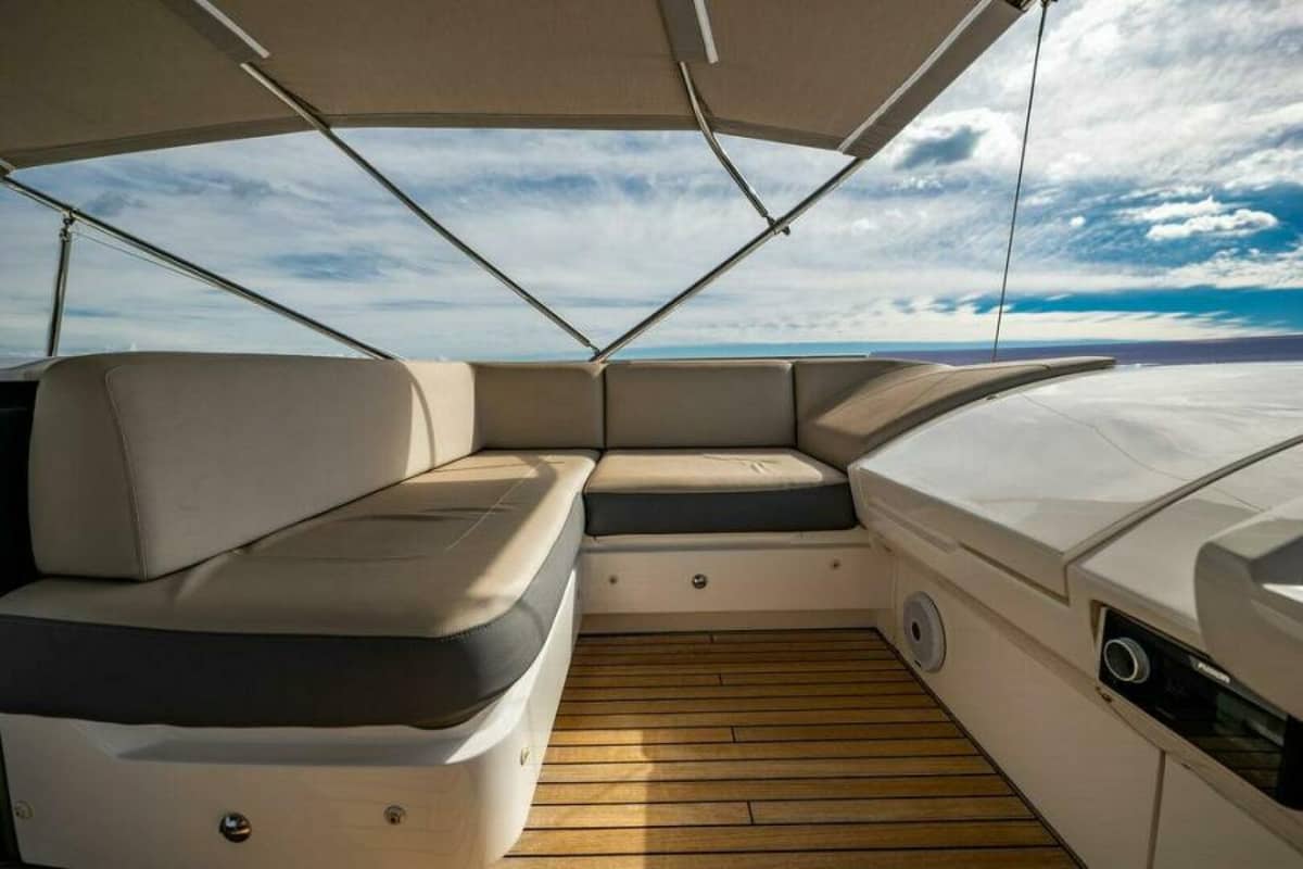 2016 Princess S65 photo 35
