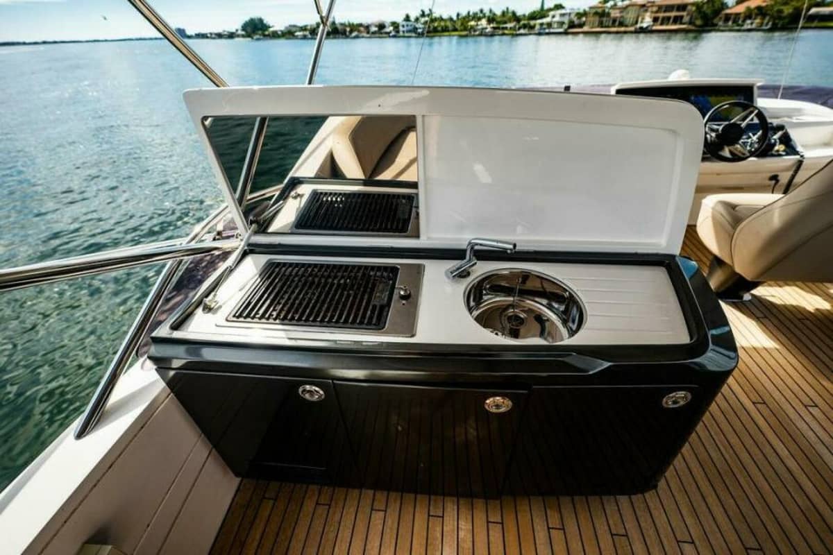 2016 Princess S65 photo 36
