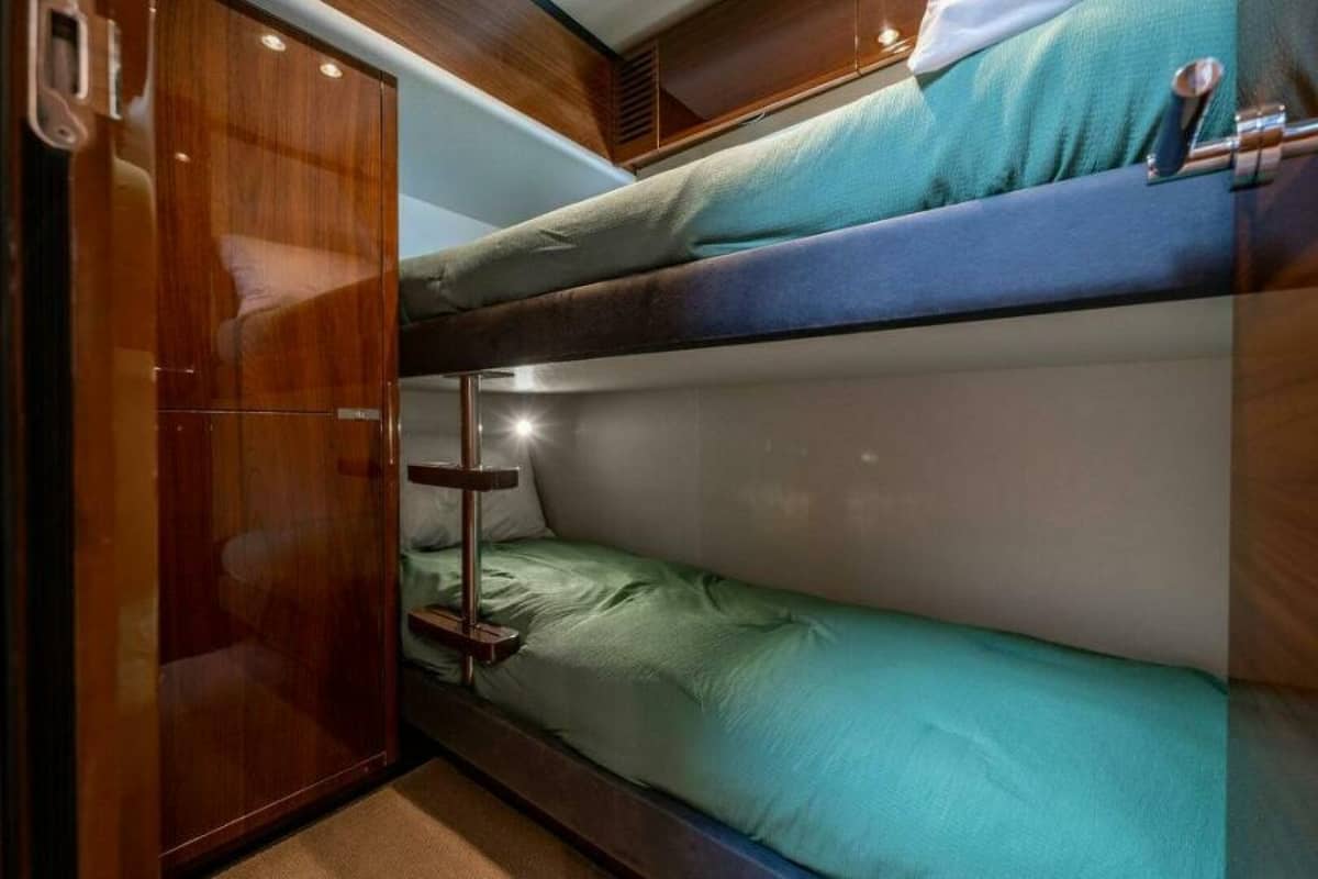 2016 Princess S65 photo 17