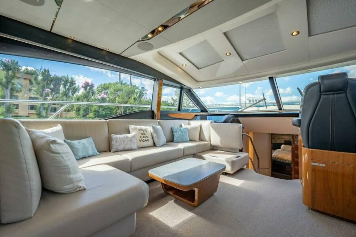 2016 Princess S65 photo 6