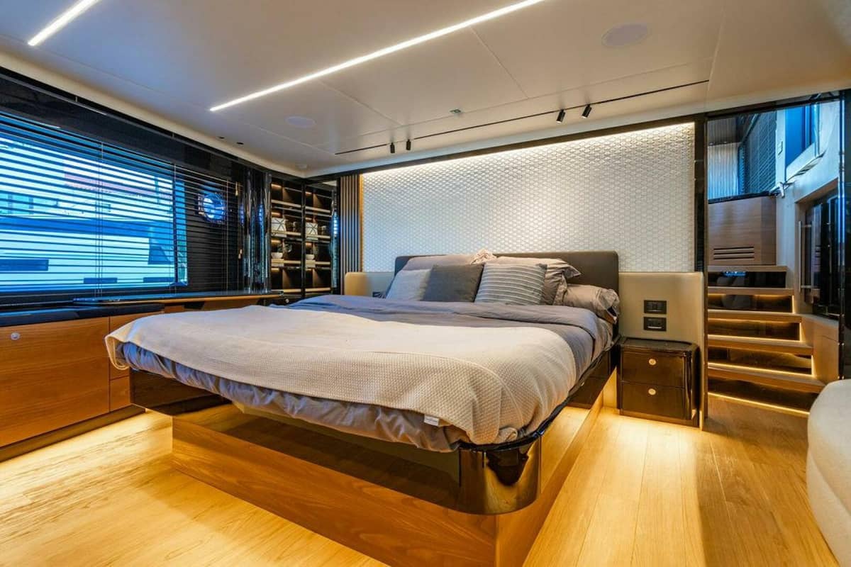 2023 Absolute 64 Navetta "KINGSHIP" photo 29