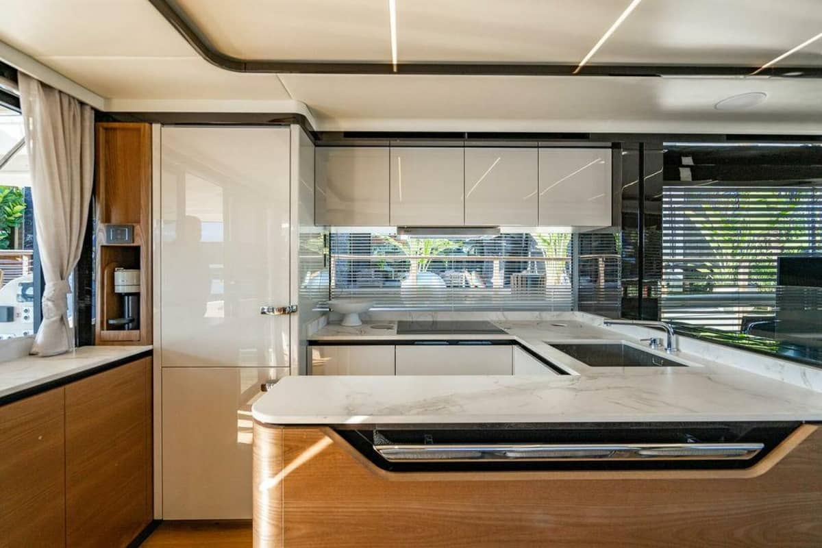 2023 Absolute 64 Navetta "KINGSHIP" photo 14