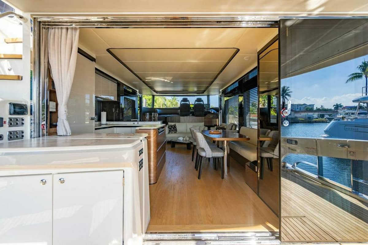 2023 Absolute 64 Navetta "KINGSHIP" photo 3