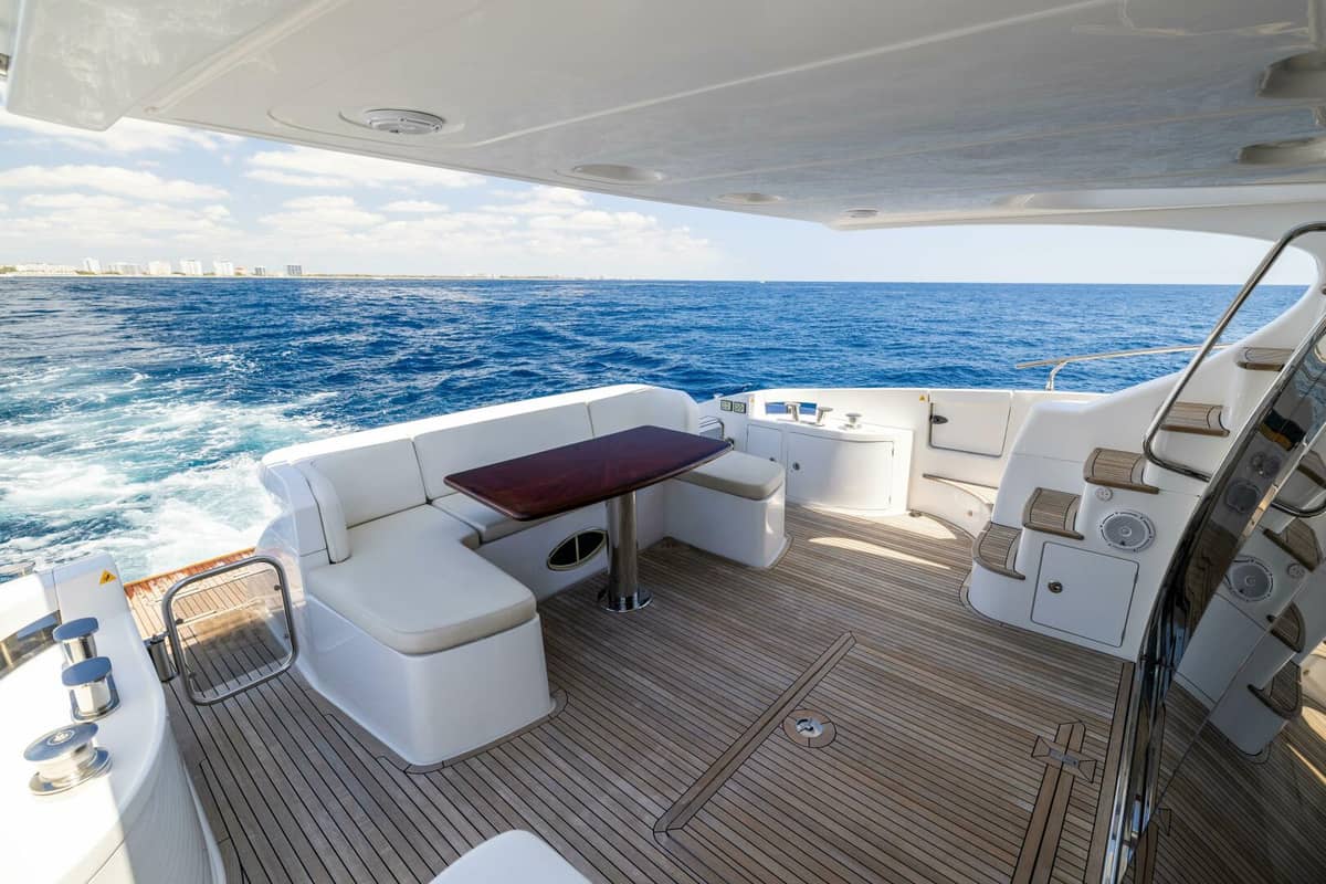 2015 Azimut 64 Flybridge "A/Sea" photo 32