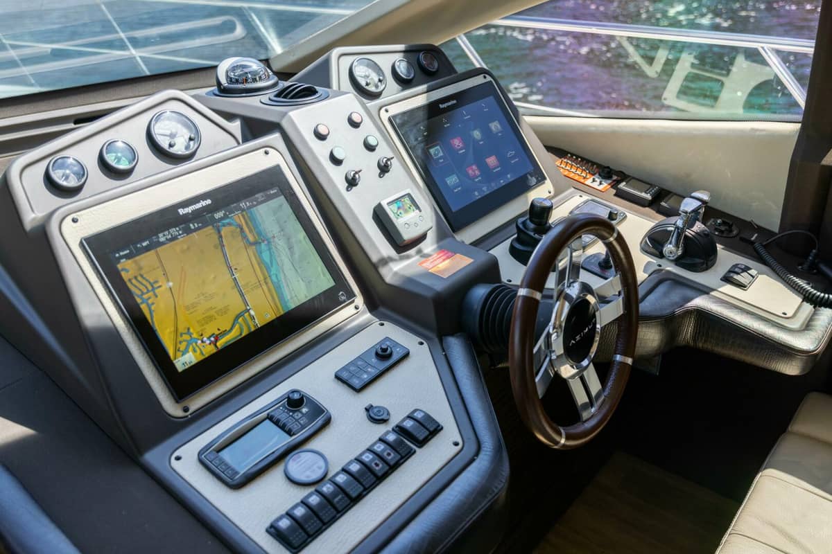 2015 Azimut 64 Flybridge "A/Sea" photo 13