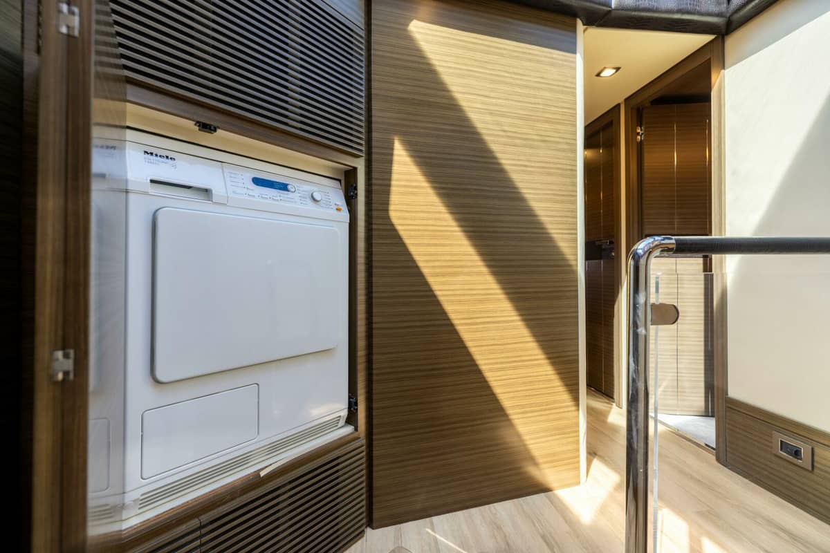 2015 Azimut 64 Flybridge "A/Sea" photo 16