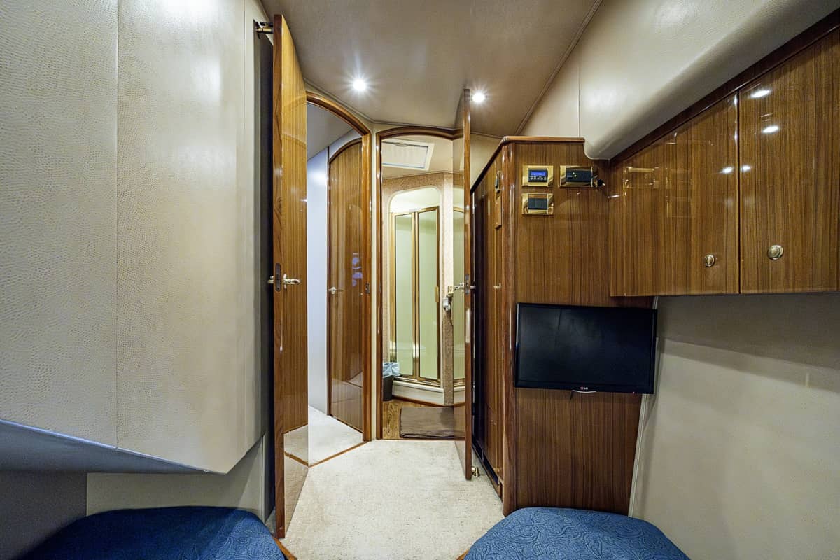 2007 Viking 64 Convertible "BIG BLUE" photo 83