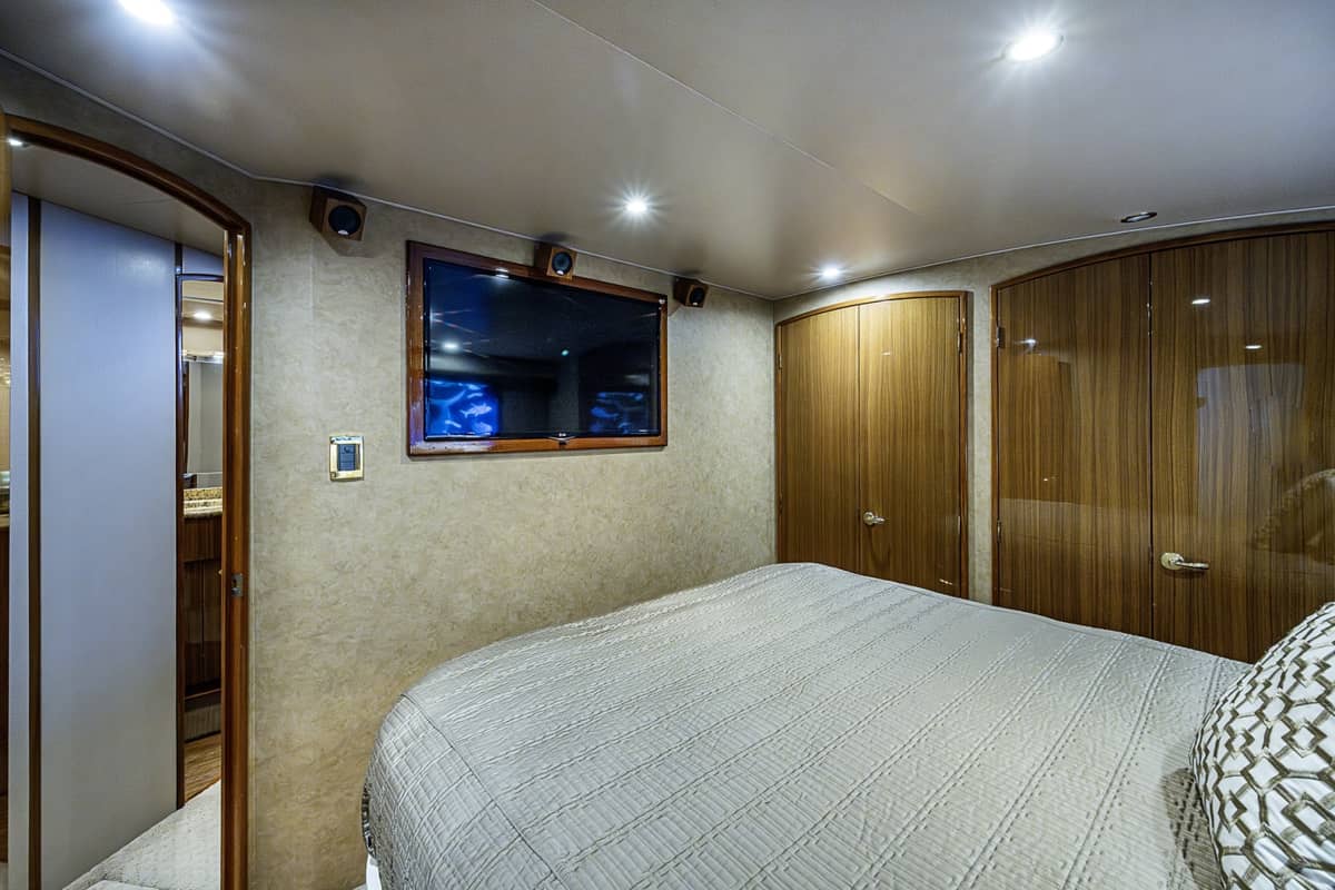 2007 Viking 64 Convertible "BIG BLUE" photo 68