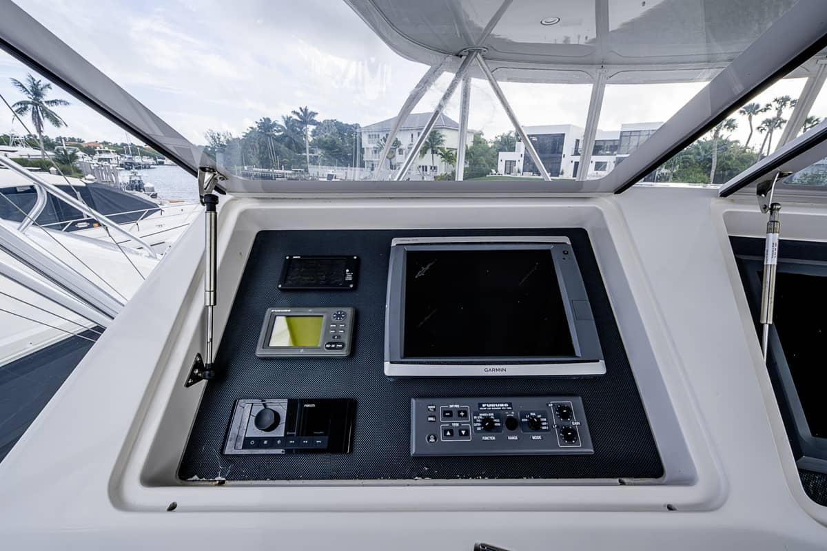 2007 Viking 64 Convertible "BIG BLUE" photo 35