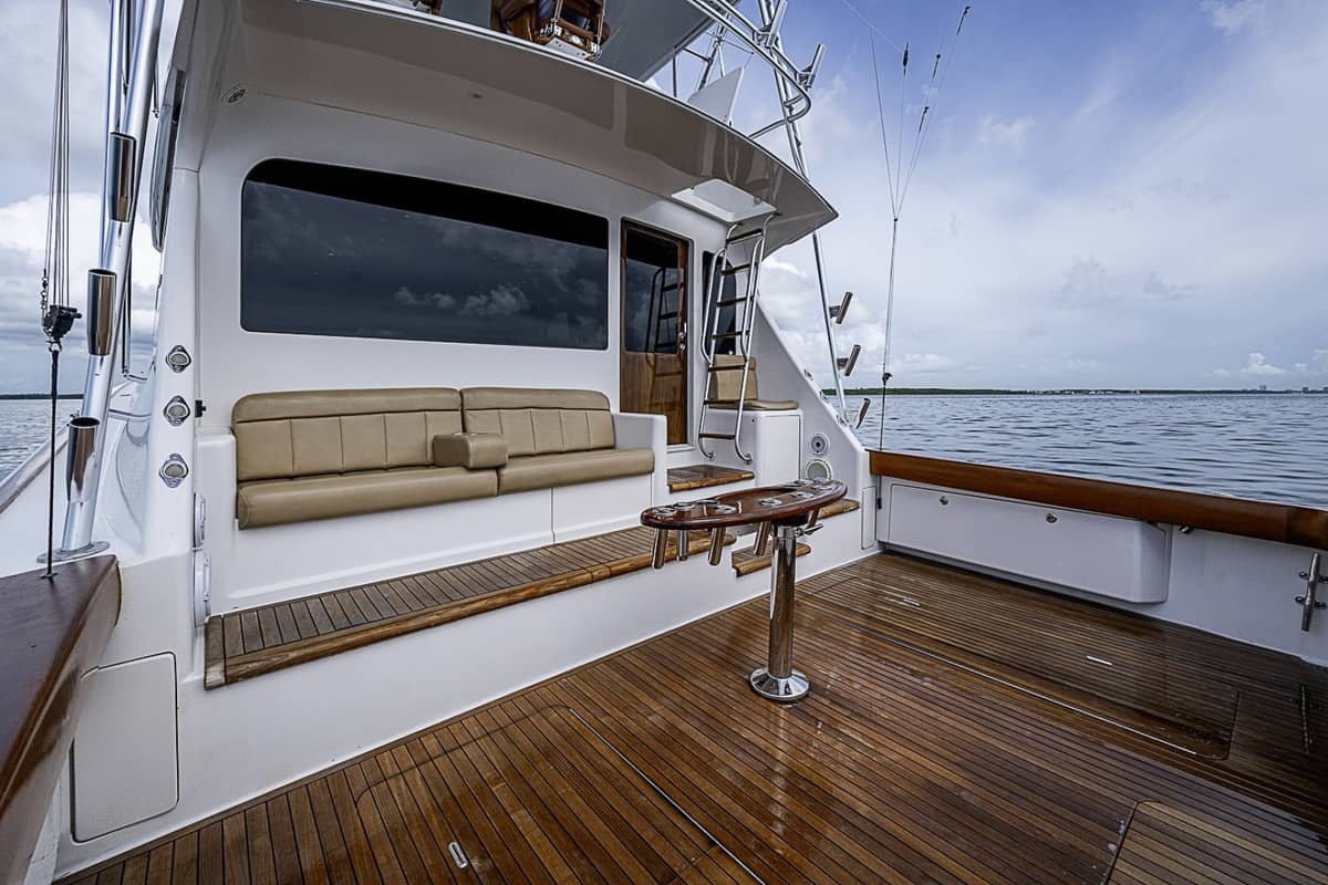 2007 Viking 64 Convertible "BIG BLUE" photo 13