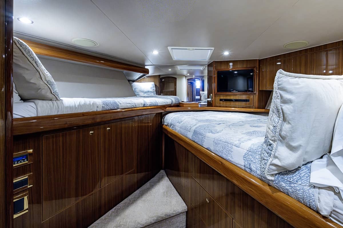 2007 Viking 64 Convertible "BIG BLUE" photo 78