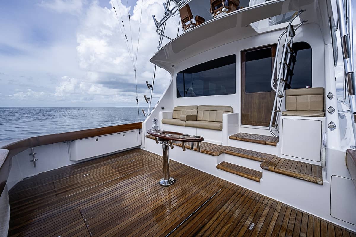 2007 Viking 64 Convertible "BIG BLUE" photo 18