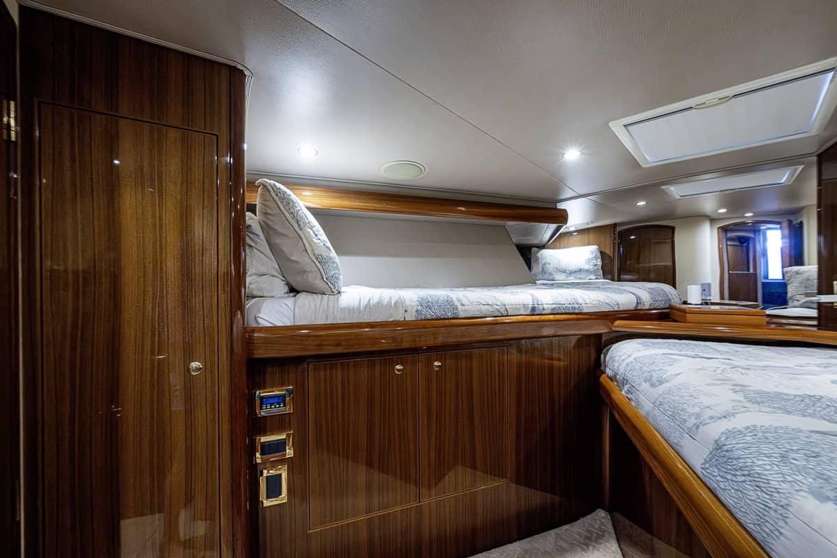 2007 Viking 64 Convertible "BIG BLUE" photo 76