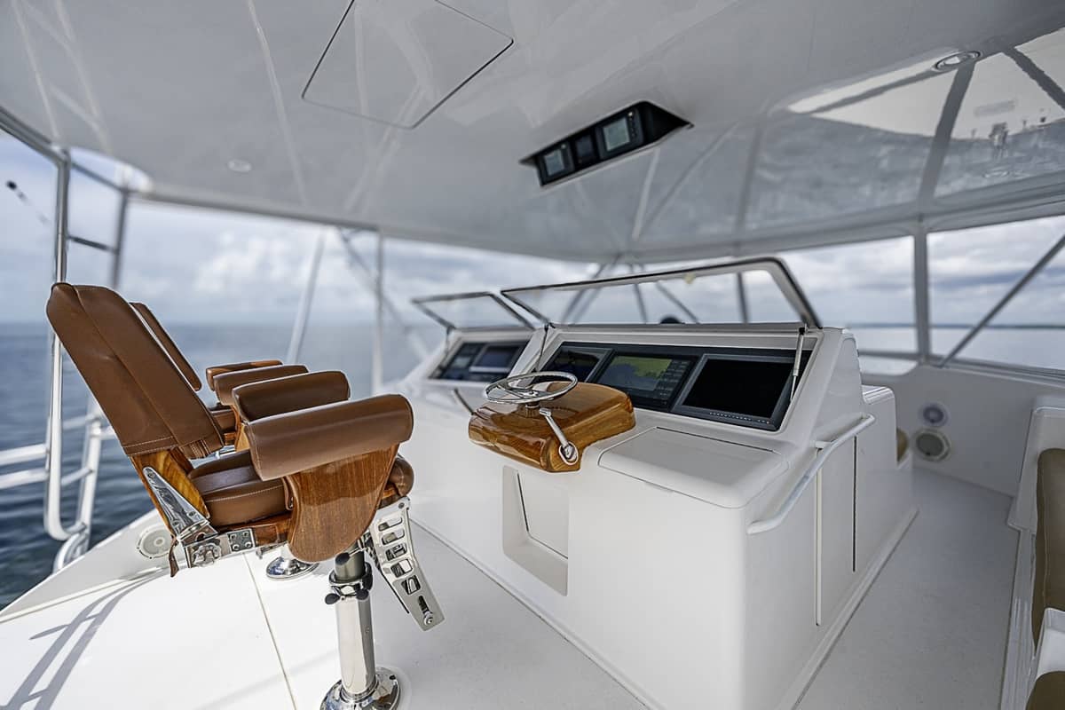 2007 Viking 64 Convertible "BIG BLUE" photo 29