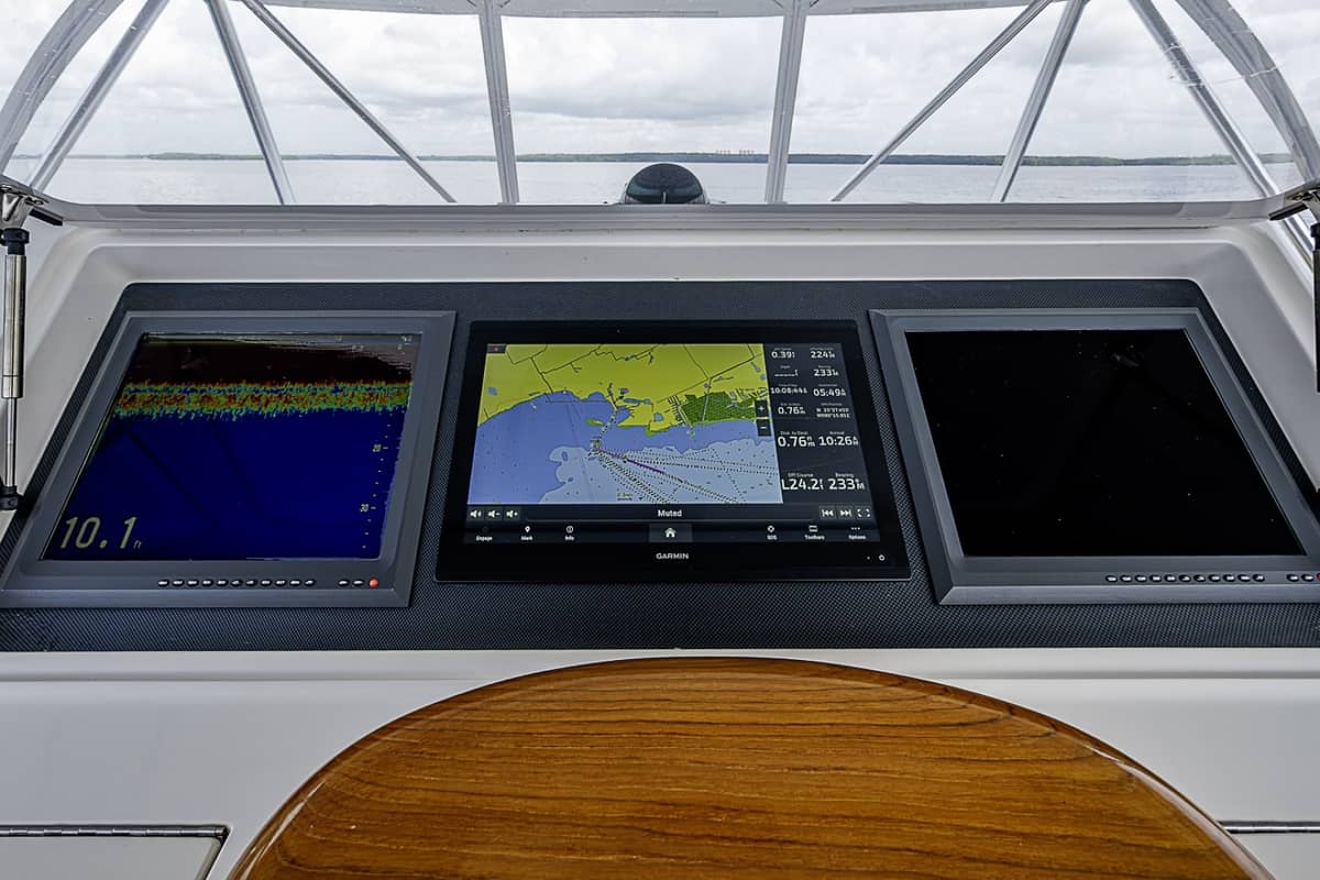 2007 Viking 64 Convertible "BIG BLUE" photo 38